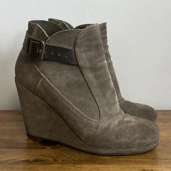 Allsaints Boots Taupe Suede Ankle booties Sz 38 or 7.5 Great cond 3.5” Heel $325 - Picture 5 of 16